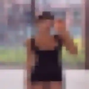 Rejoins Melanie, 24 ans à Arès gratuitement