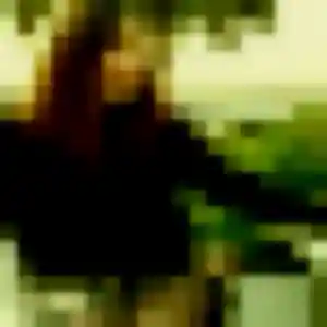 Leonore (19 ans) à Bressols cherche un rencontre sexy ce soir