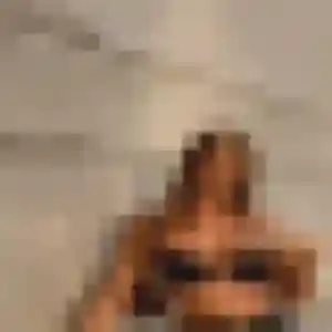 Charmante Nelly, 31 ans à Coutras - voir sa photo
