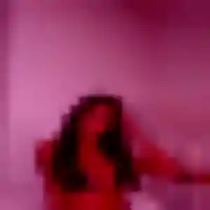 Prisca, 25 ans, cherche un rencontre sexy à Créon