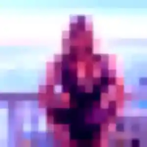 Nina, 43 ans, en ligne à Dompierre-sur-Mer pour une rencontre coquine
