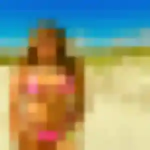 Marion de Frouzins, 19 ans - rencontre sexy en toute liberté