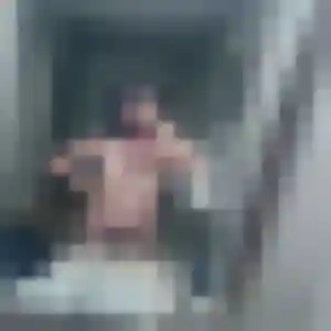 rencontre sexy à Garons : photo de Helena, 21 ans - sans engagement
