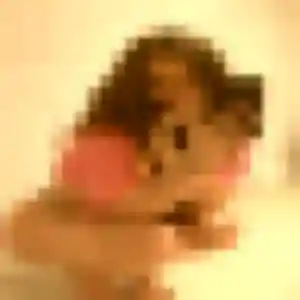 Laetitia, 20 ans, en ligne à La Couronne pour un rencontre sexy
