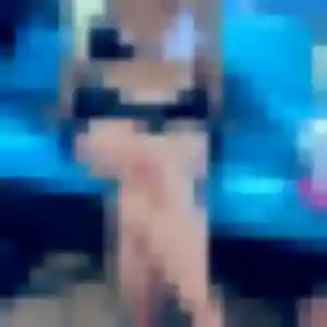 Photo privée de Pierrette, 22 ans à La Rochelle - rencontre sans lendemain