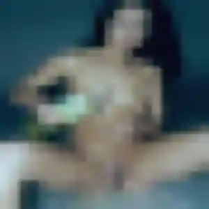 Anastasia (36 ans) à Lacanau attend une rencontre aujourd'hui