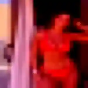 Rejoins Lucienne, 43 ans à Macau en t'inscrivant