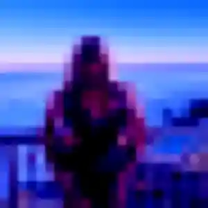 Alix, 23 ans, disponible à Milhaud pour un rencontre sexy