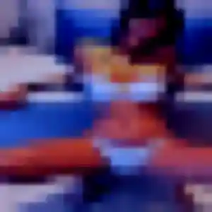 Belle Bettina, 20 ans à Moûtiers - voir sa photo