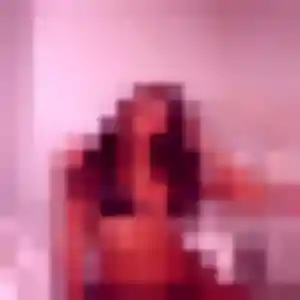 rencontre sexy à Neuvic : photo de Karen, 29 ans - sans engagement