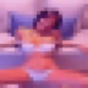 Samantha de Prades, 27 ans - rencontre sexy discret
