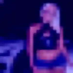 Giulia (24 ans) à Pradines cherche une rencontre rapidement