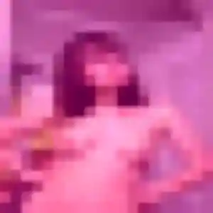 Celeste (26 ans) à Rochefort-du-Gard propose un rencontre sexy aujourd'hui