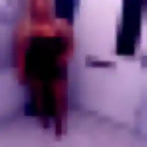 Ariane de Rochefort, 19 ans - rencontre sexy en toute liberté