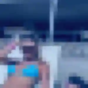 Josephine, 40 ans, en ligne à Saint-Aunès pour une rencontre coquine