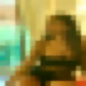 Sexy Axelle, 43 ans à Saint-Genis-les-Ollières - la contacter
