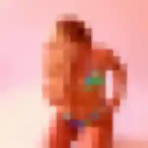 Anouk (24 ans) à Saint-Jean-de-Liversay cherche un rencontre sexy ce soir