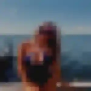 Photo exclusive de Oriane, 23 ans à Saint-Jorioz - rencontre coquine