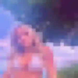 Heloise, 25 ans, connectée à Saint-Julien-en-Genevois pour un rencontre sexy