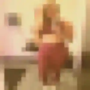 Flavie, 43 ans, dispo pour rencontre sexy à Saint-Martin-de-Seignanx