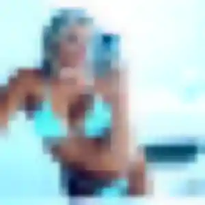 Louise, femme de 22 ans propose rencontre sexy à Saint-Vincent-de-Paul