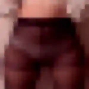 Viviane (25 ans) à Tosse attend un rencontre sexy aujourd'hui
