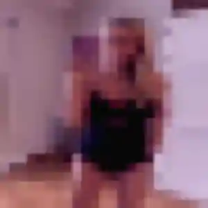 Veronique, 24 ans, disponible à Vaux-sur-Mer pour un rencontre sexy