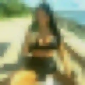 Rencontre Cindy, 32 ans à Villefranche-sur-Saône en privé